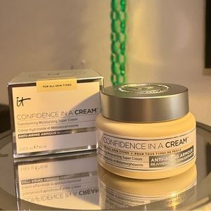 It Cosmetics Confidence in a Cream